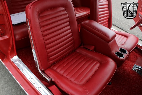 1965 Ford Mustang image 114