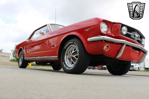 1965 Ford Mustang image 38