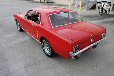 1965 Ford Mustang image 18