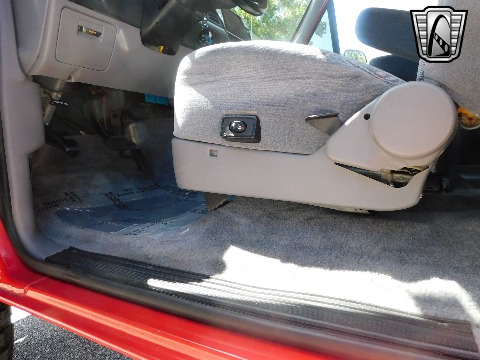 1994 Ford F150 image 81