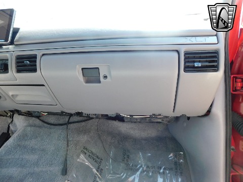 1994 Ford F150 image 111
