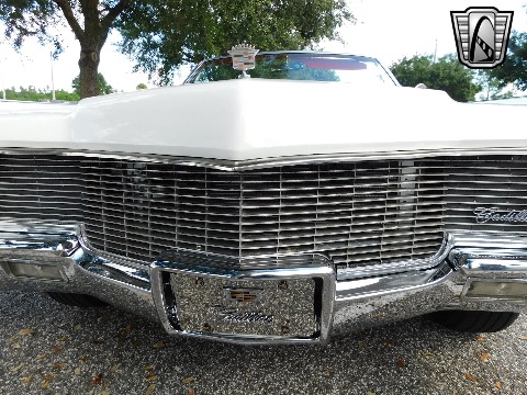 1965 Cadillac DeVille image 39
