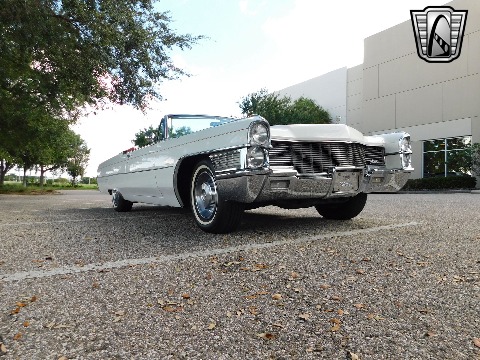 1965 Cadillac DeVille image 14