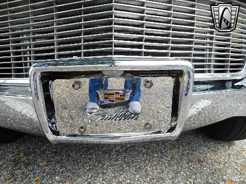 1965 Cadillac DeVille image 40