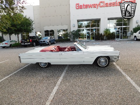 1965 Cadillac DeVille image 16
