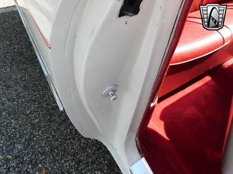 1965 Cadillac DeVille image 94