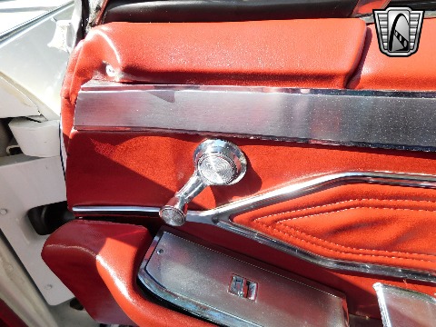 1965 Cadillac DeVille image 95