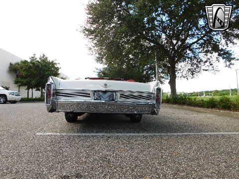 1965 Cadillac DeVille image 20