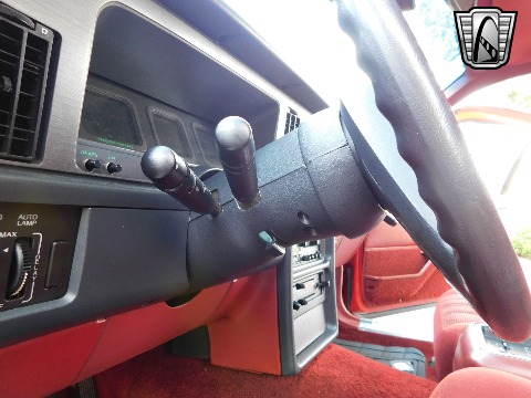 1986 Ford Thunderbird image 87