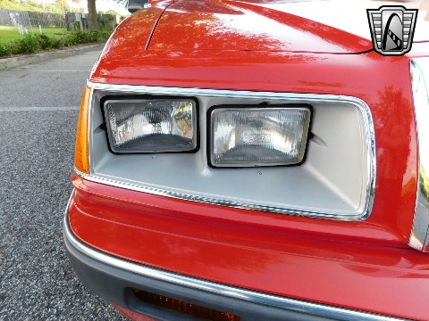 1986 Ford Thunderbird image 37