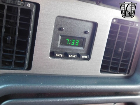 1986 Ford Thunderbird image 92