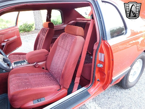 1986 Ford Thunderbird image 78