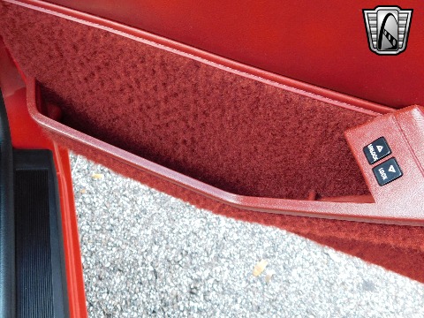 1986 Ford Thunderbird image 104