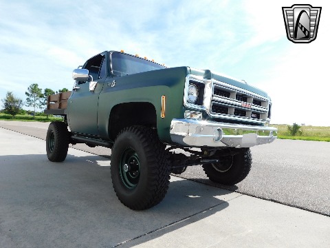 1976 GMC Sierra image 13