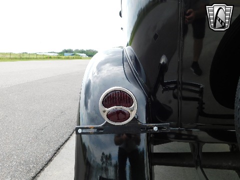 1930 Ford Model A image 40