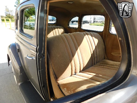 1936 Ford Humpback image 110