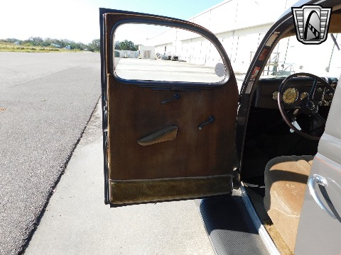1936 Ford Humpback image 87