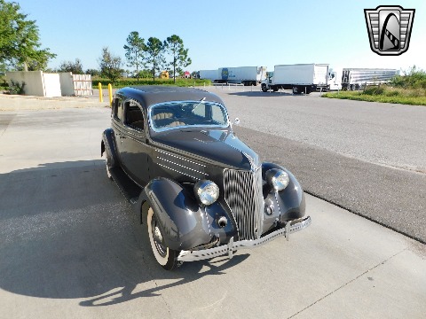 1936 Ford Humpback image 16