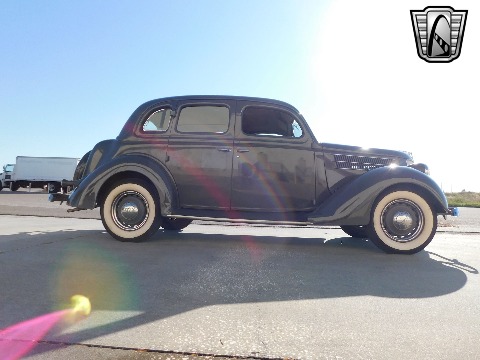 1936 Ford Humpback image 19