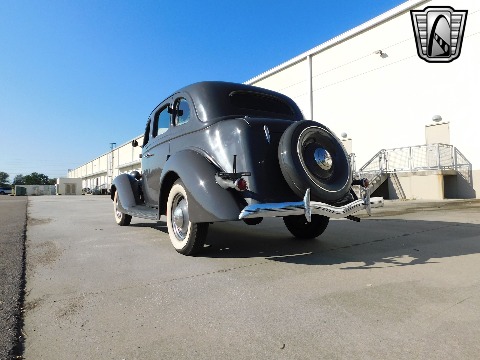 1936 Ford Humpback image 26
