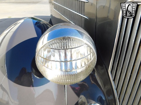 1936 Ford Humpback image 52