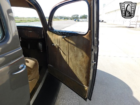 1936 Ford Humpback image 105