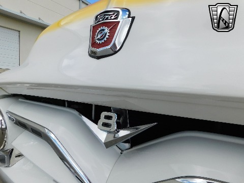 1955 Ford F100 image 37