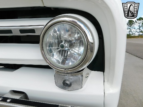 1955 Ford F100 image 38