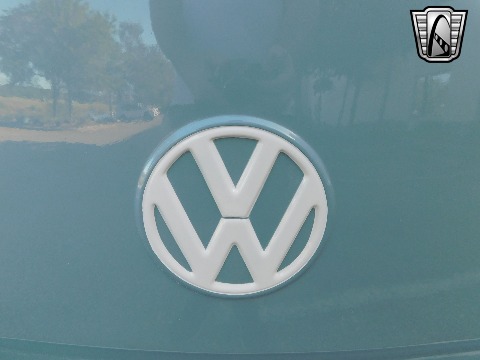 1996 Volkswagen Bus image 37