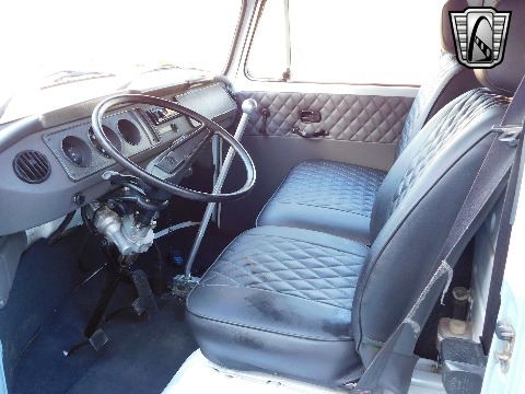 1996 Volkswagen Bus image 64