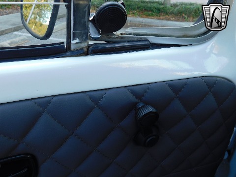 1996 Volkswagen Bus image 69