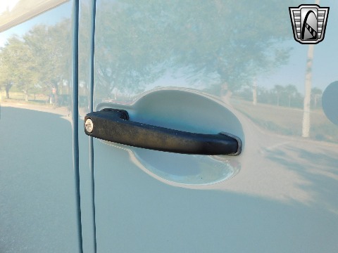 1996 Volkswagen Bus image 44