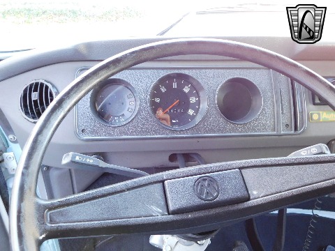 1996 Volkswagen Bus image 70