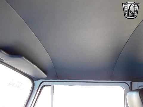 1996 Volkswagen Bus image 74