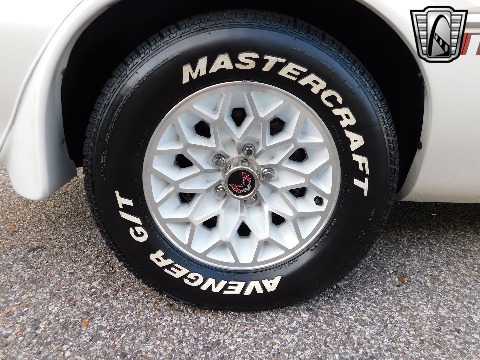 1977 Pontiac Trans Am image 25