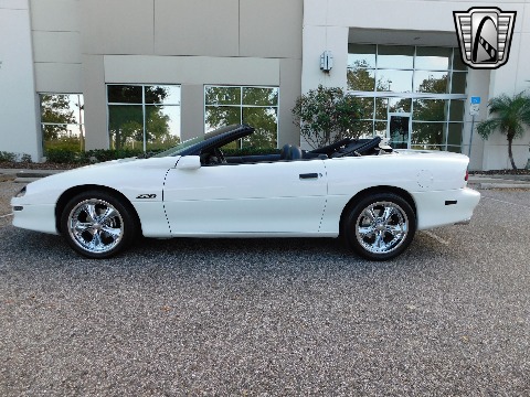 1995 Chevrolet Camaro image 6
