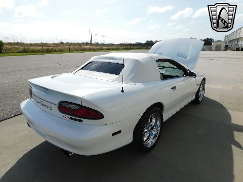 1995 Chevrolet Camaro image 112