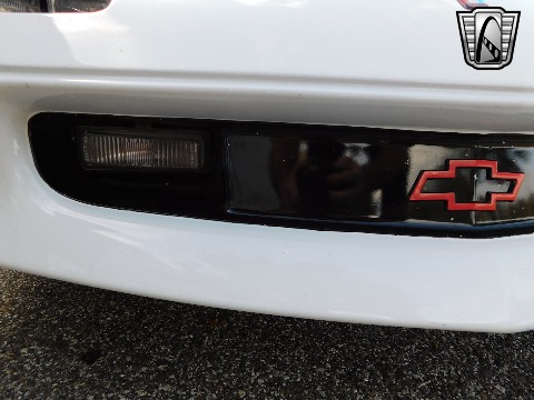 1995 Chevrolet Camaro image 38