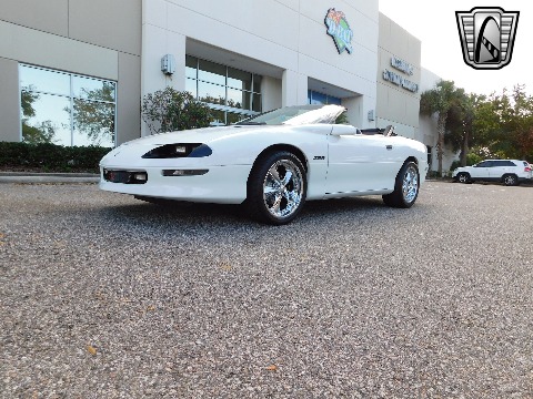 1995 Chevrolet Camaro image 25