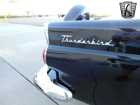 1956 Ford Thunderbird image 55