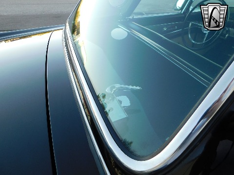 1956 Ford Thunderbird image 56