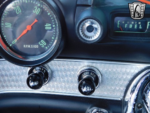 1956 Ford Thunderbird image 83