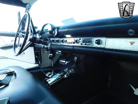 1956 Ford Thunderbird image 109