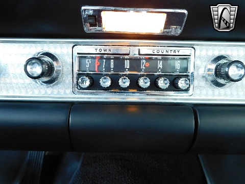 1956 Ford Thunderbird image 87