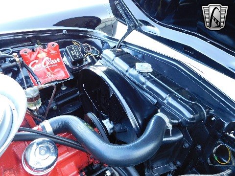 1956 Ford Thunderbird image 141