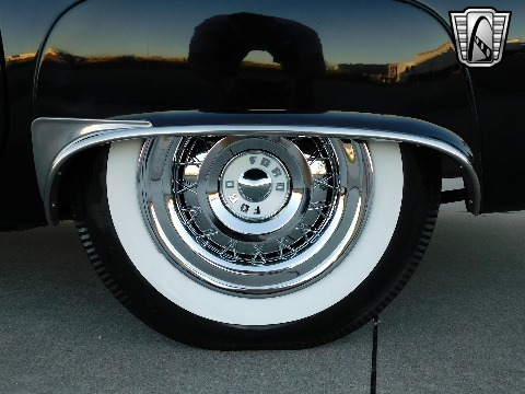 1956 Ford Thunderbird image 66