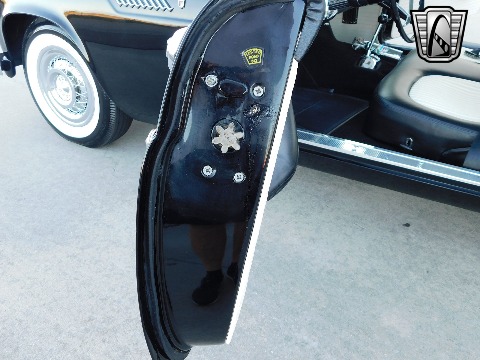 1956 Ford Thunderbird image 67