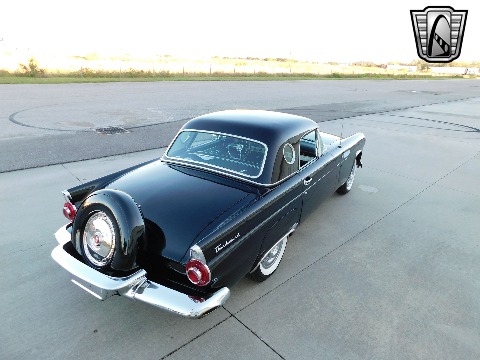 1956 Ford Thunderbird image 148