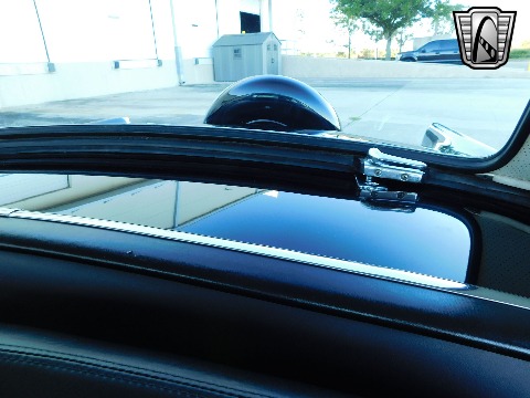 1956 Ford Thunderbird image 99