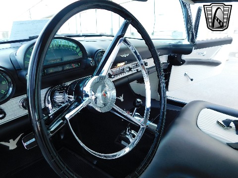1956 Ford Thunderbird image 79